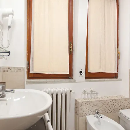 Гостевой дом Borooms 4*