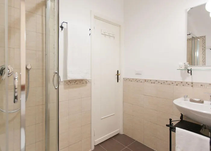 Borooms Casa de hóspedes 4*